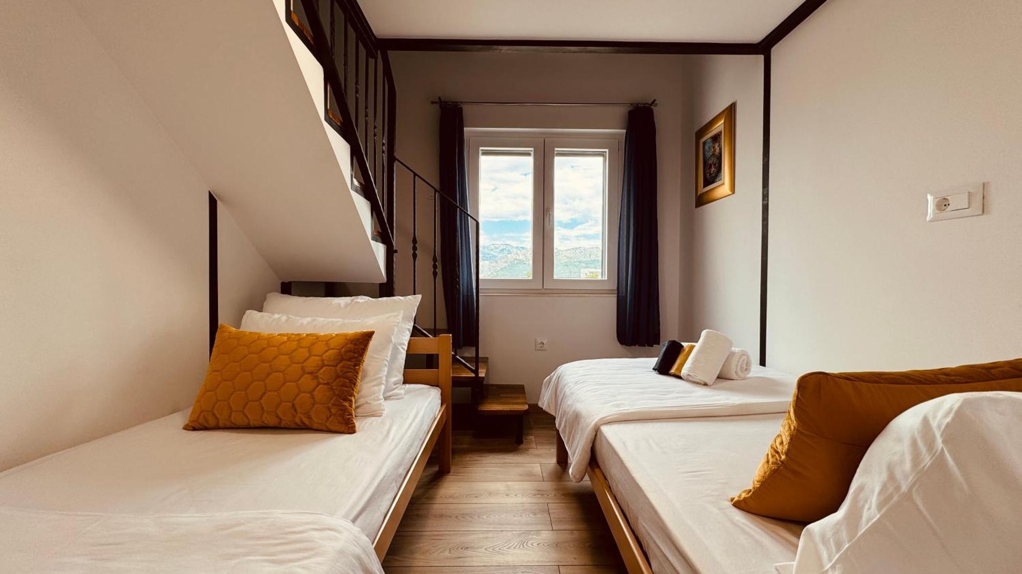 Penthouse Lapis Appartement Split Buitenkant foto